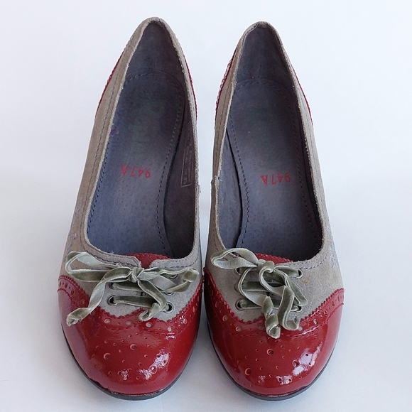 Replay Oxford Suede and Patent Pump - Picture 3 of 9